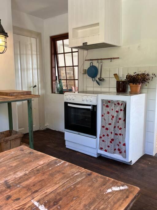 The Old Soap House - Stylish And Close To Beach Vang  외부 사진